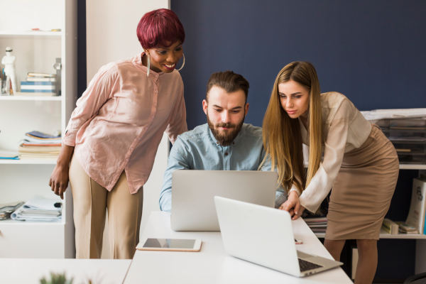 equipe cherchant sur un réducteur de lien comment cacher un lien